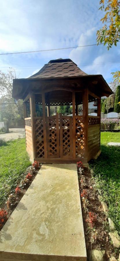 Rosinka Apartment Yaremche Bagian luar foto