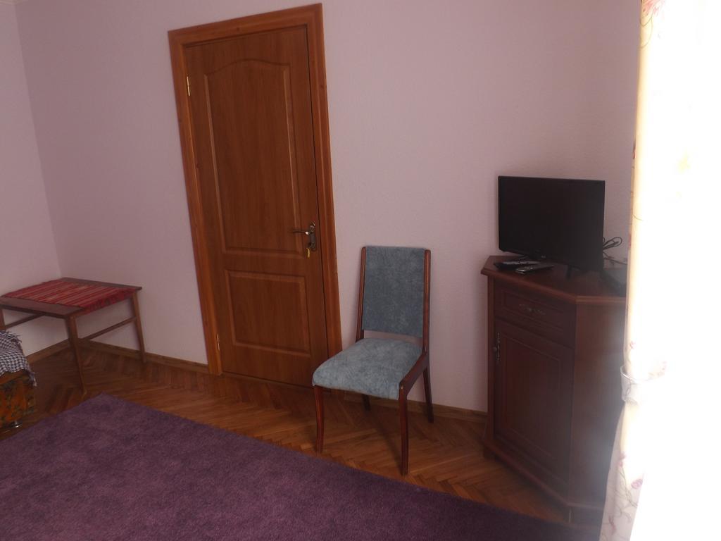 Rosinka Apartment Yaremche Bagian luar foto