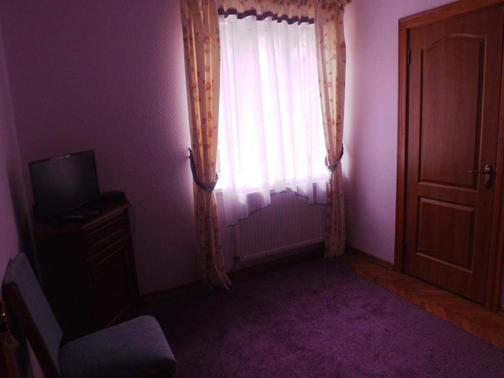 Rosinka Apartment Yaremche Bagian luar foto