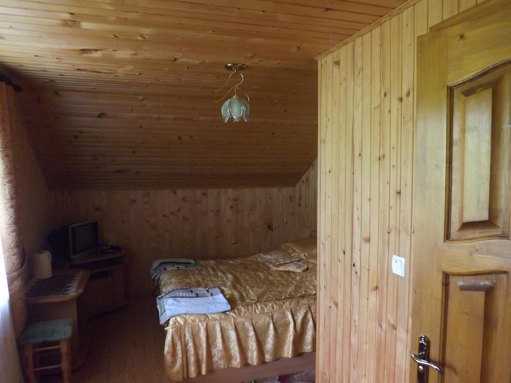Rosinka Apartment Yaremche Bagian luar foto