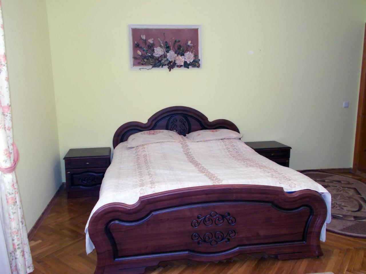 Rosinka Apartment Yaremche Bagian luar foto