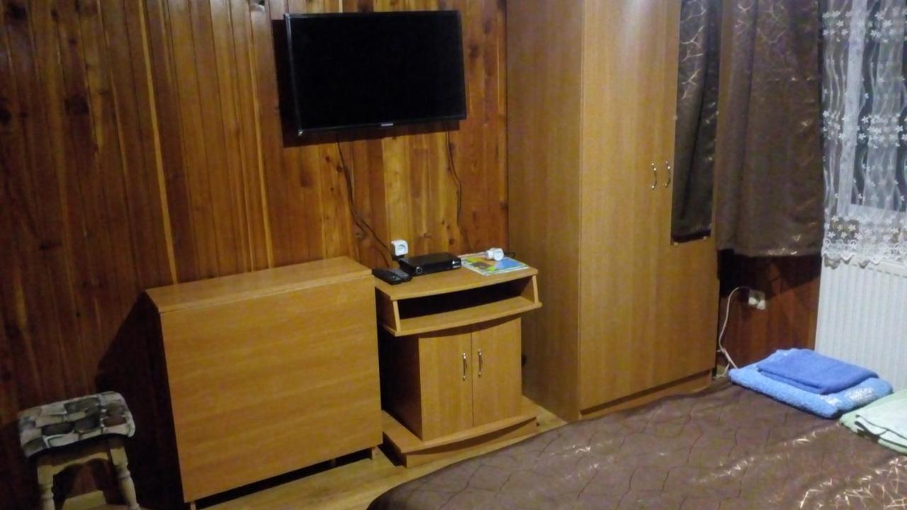 Rosinka Apartment Yaremche Bagian luar foto